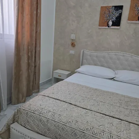 Arena Aparthotel